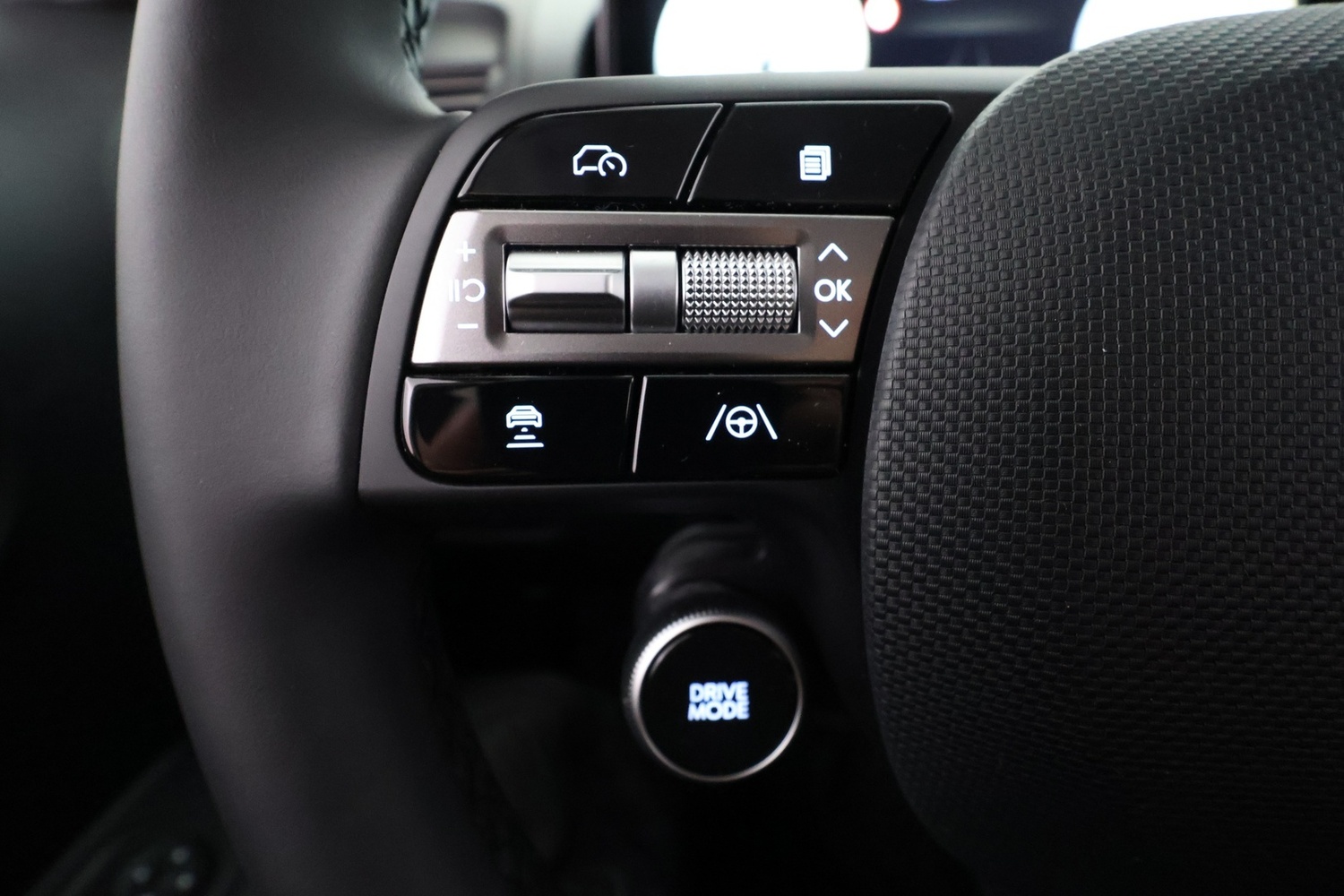 Hyundai INSTER vaihtoauto