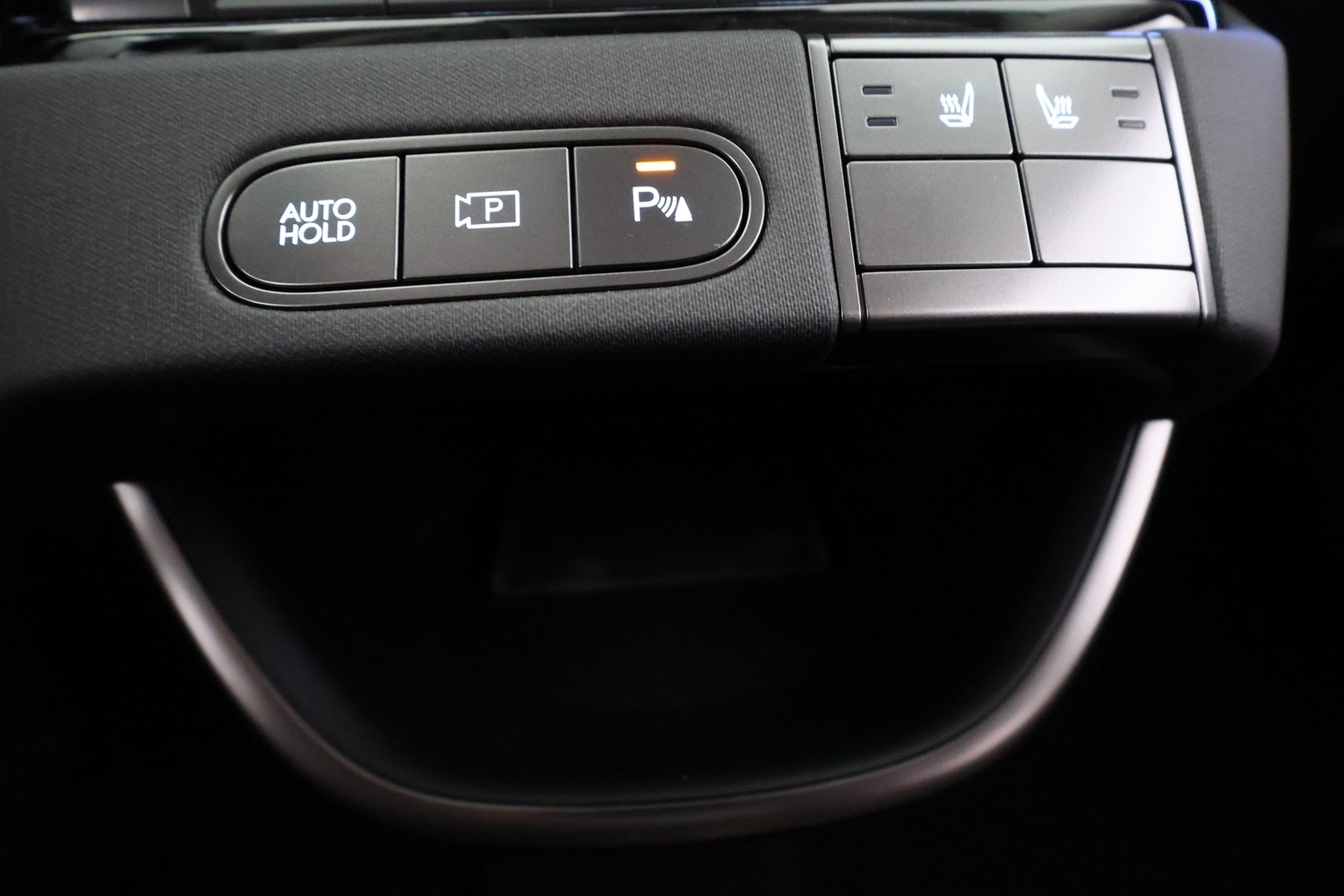 Hyundai INSTER vaihtoauto