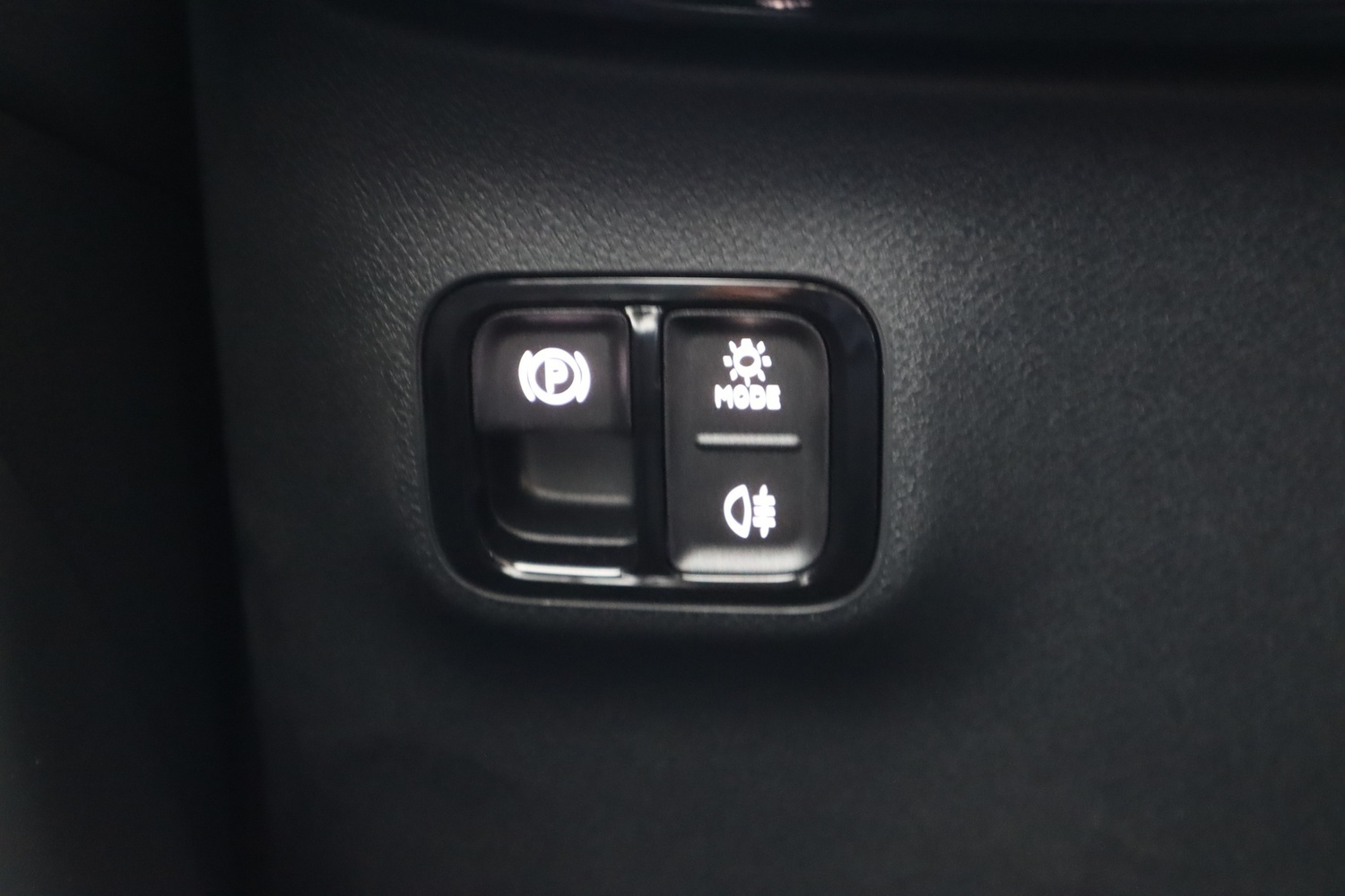 Mercedes-Benz GLB vaihtoauto