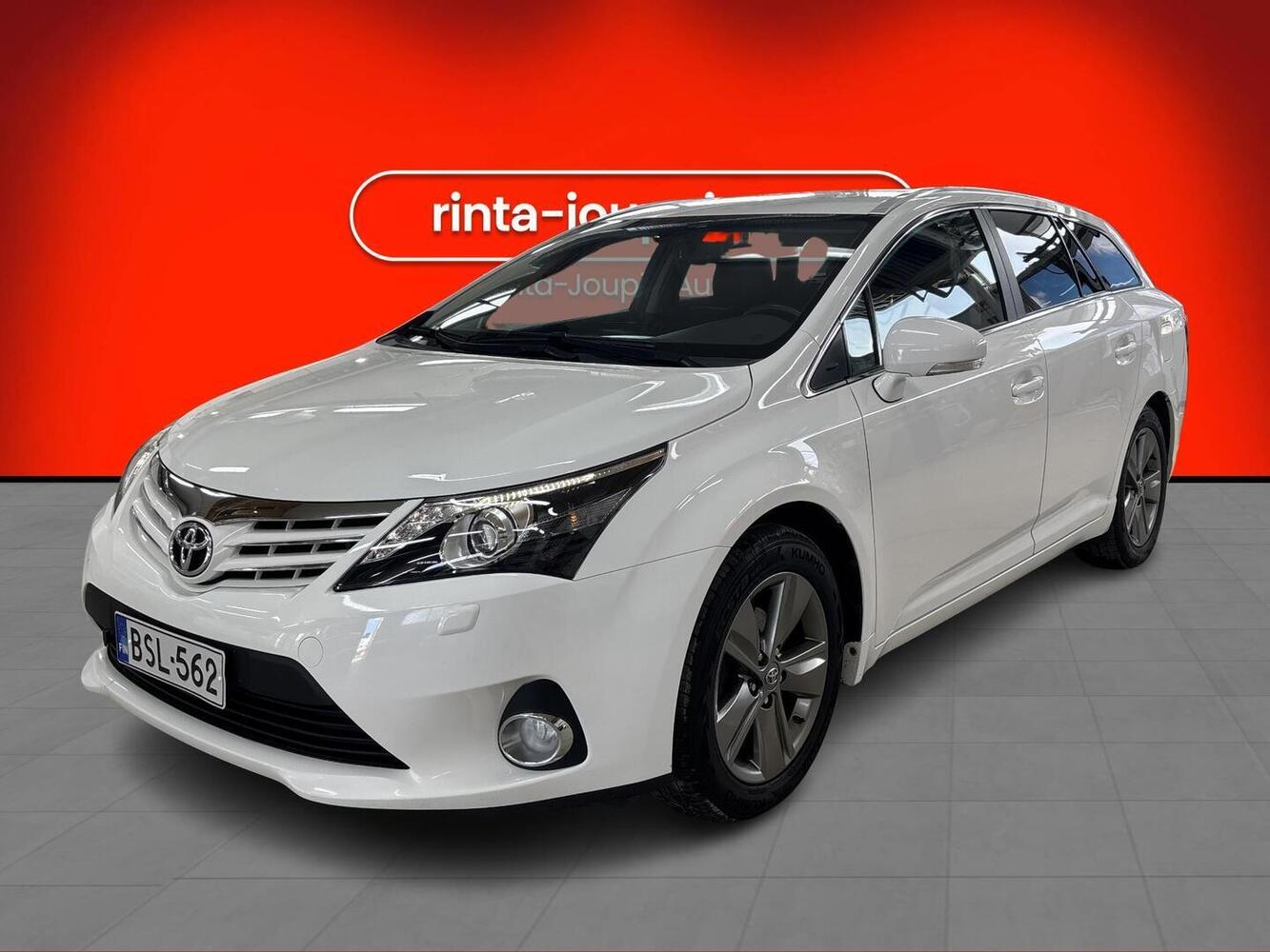 Toyota Avensis vaihtoauto