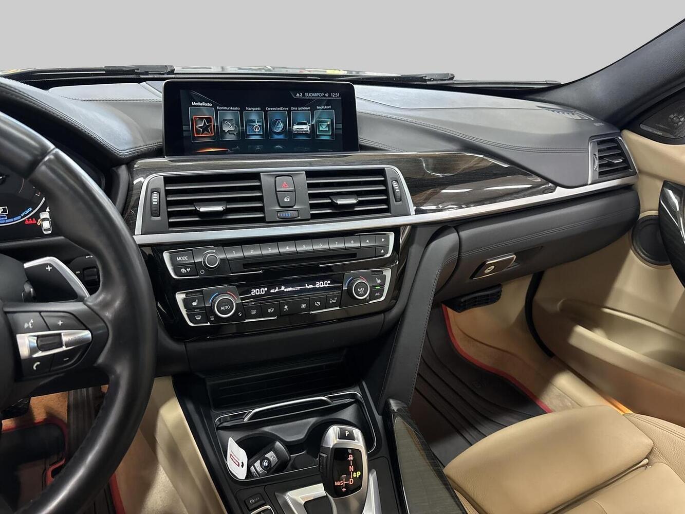 BMW 330 vaihtoauto