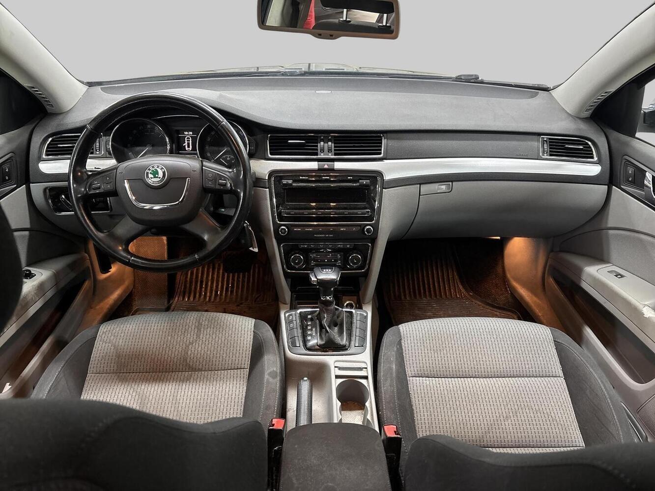 Skoda Superb vaihtoauto