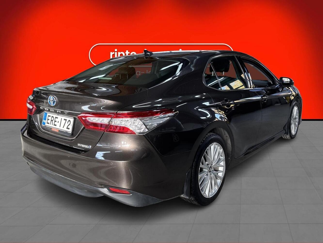 Toyota Camry vaihtoauto
