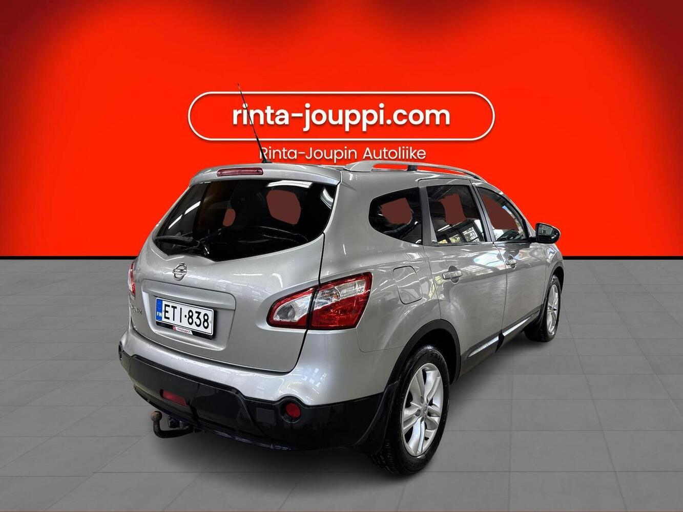 Nissan Qashqai+2 vaihtoauto