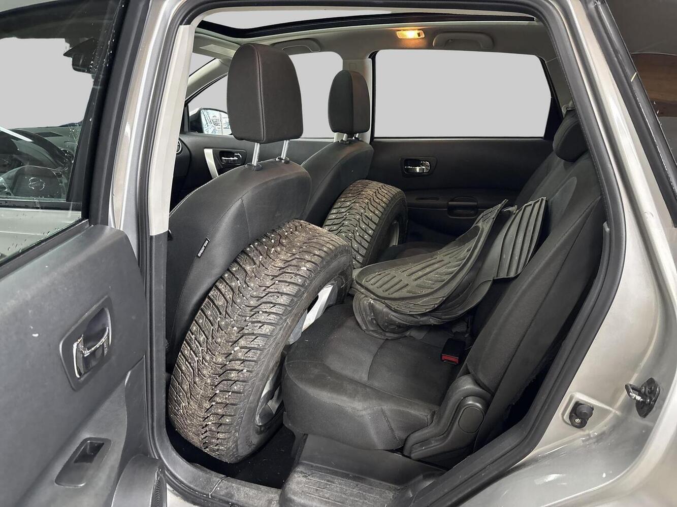 Nissan Qashqai+2 vaihtoauto