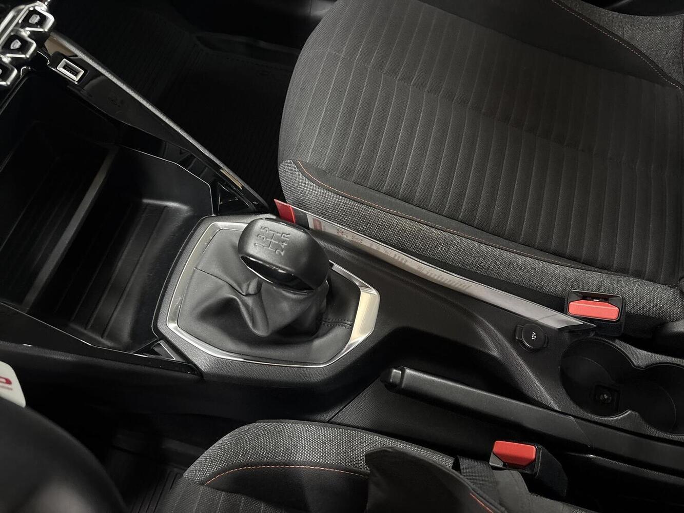 Peugeot 208 vaihtoauto