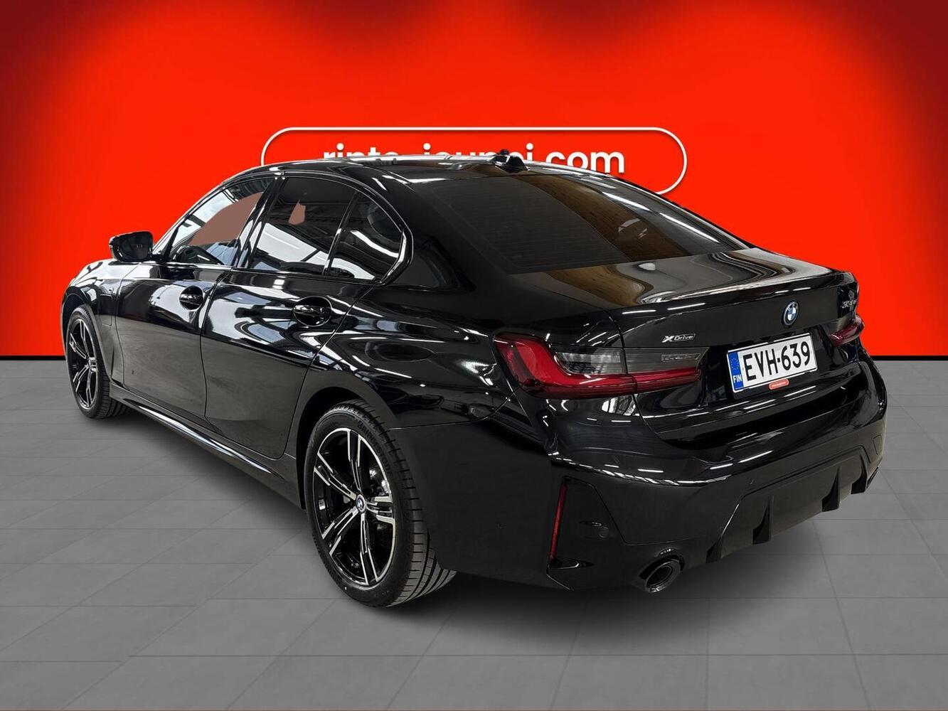 BMW 330 vaihtoauto