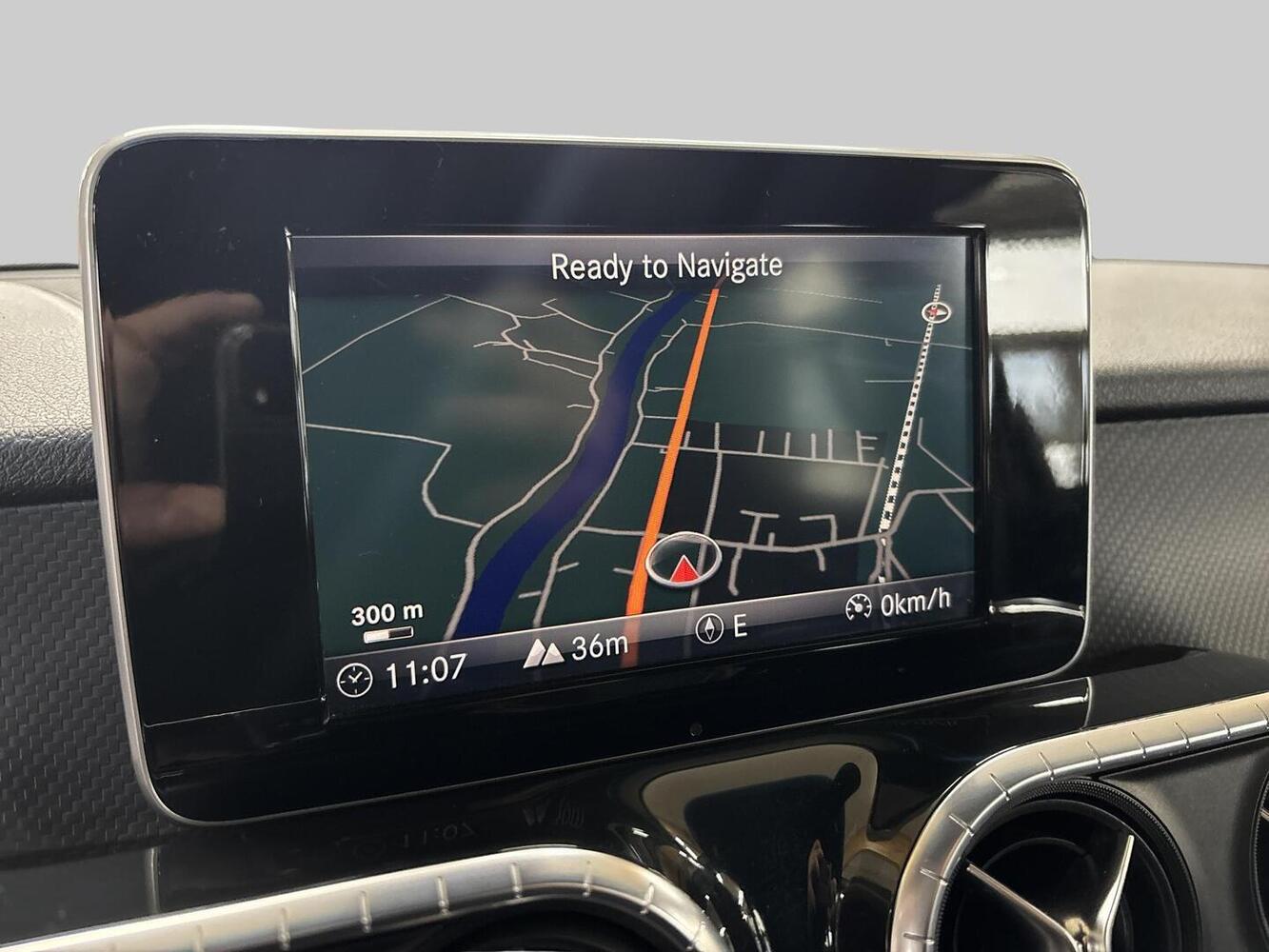 Mercedes-Benz X vaihtoauto