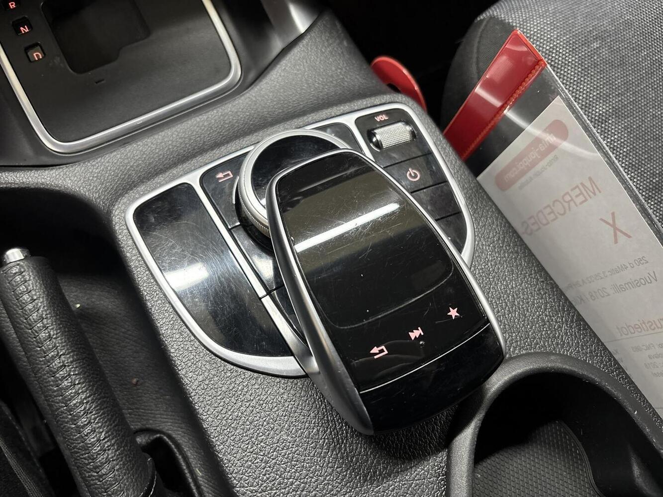 Mercedes-Benz X vaihtoauto