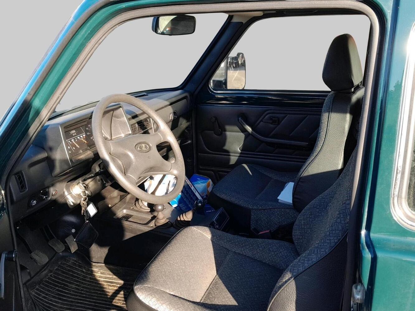 Lada Niva vaihtoauto