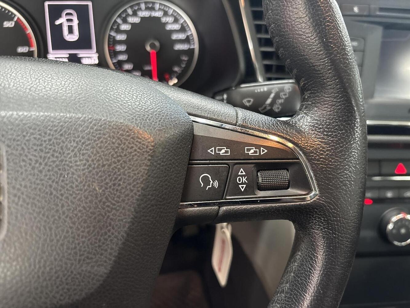 SEAT Leon vaihtoauto