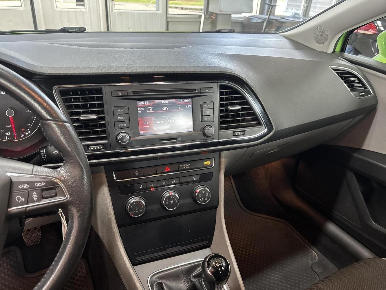 SEAT Leon vaihtoauto