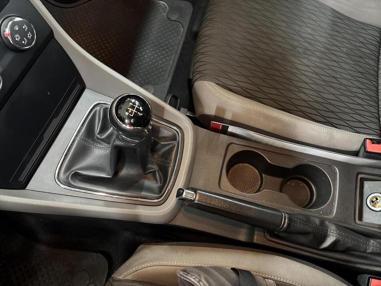 SEAT Leon vaihtoauto