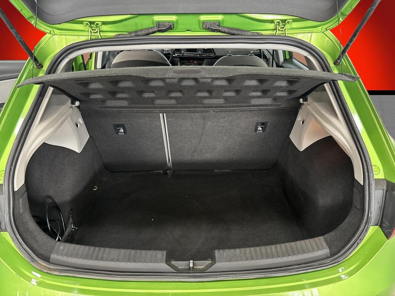 SEAT Leon vaihtoauto