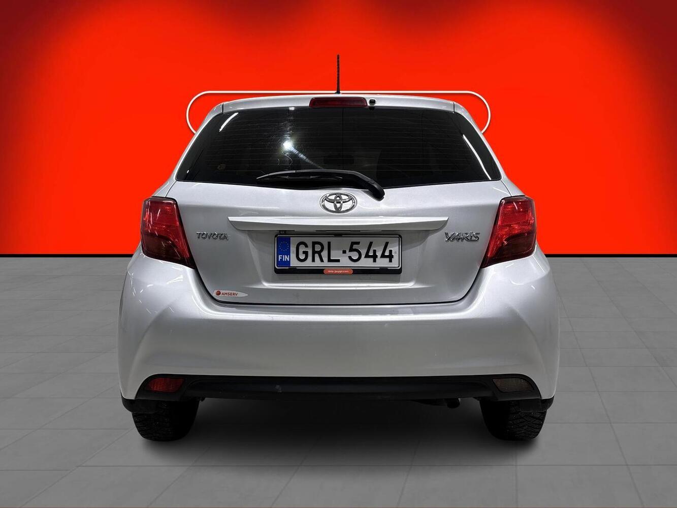 Toyota Yaris vaihtoauto