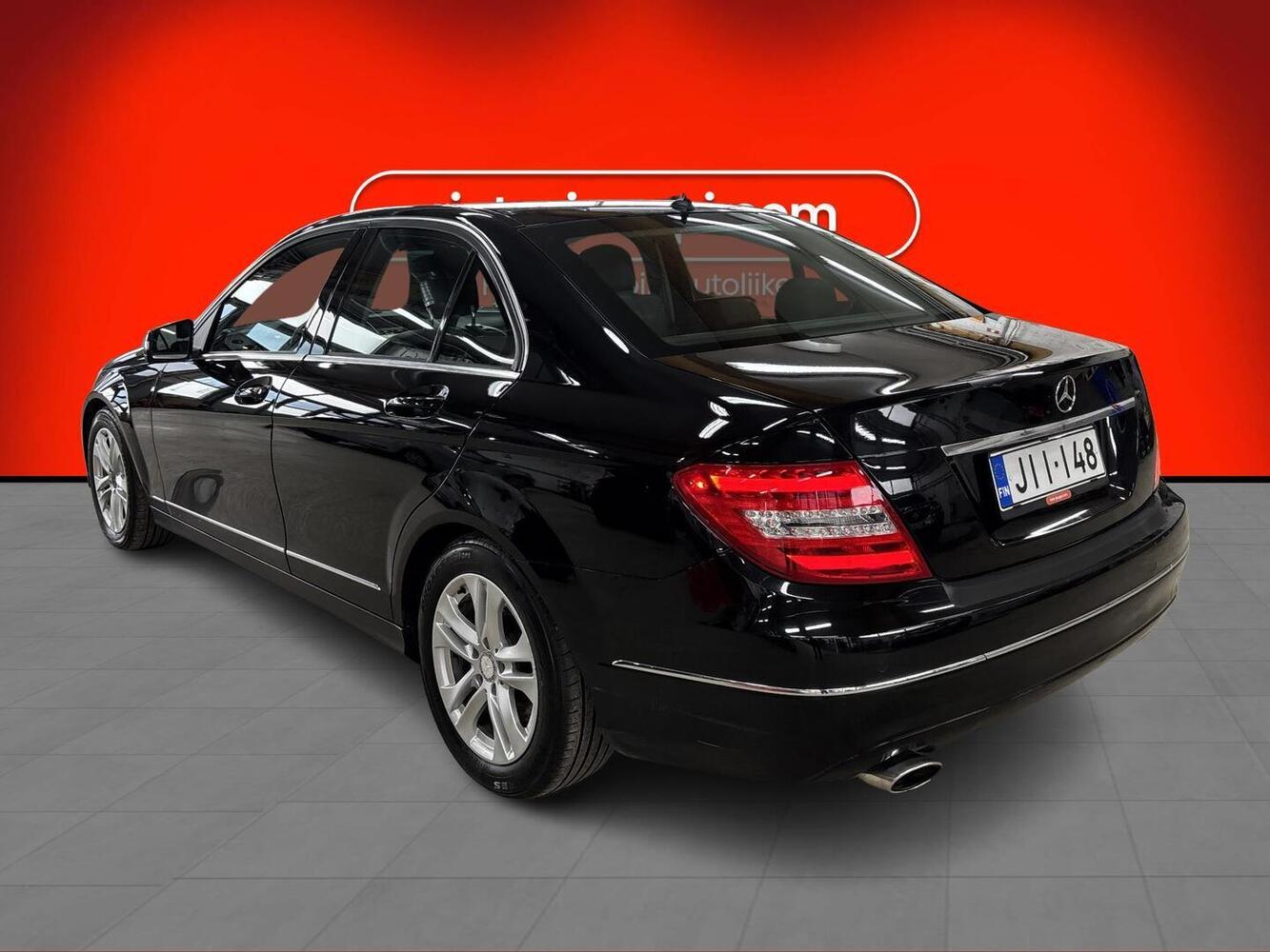Mercedes-Benz C vaihtoauto