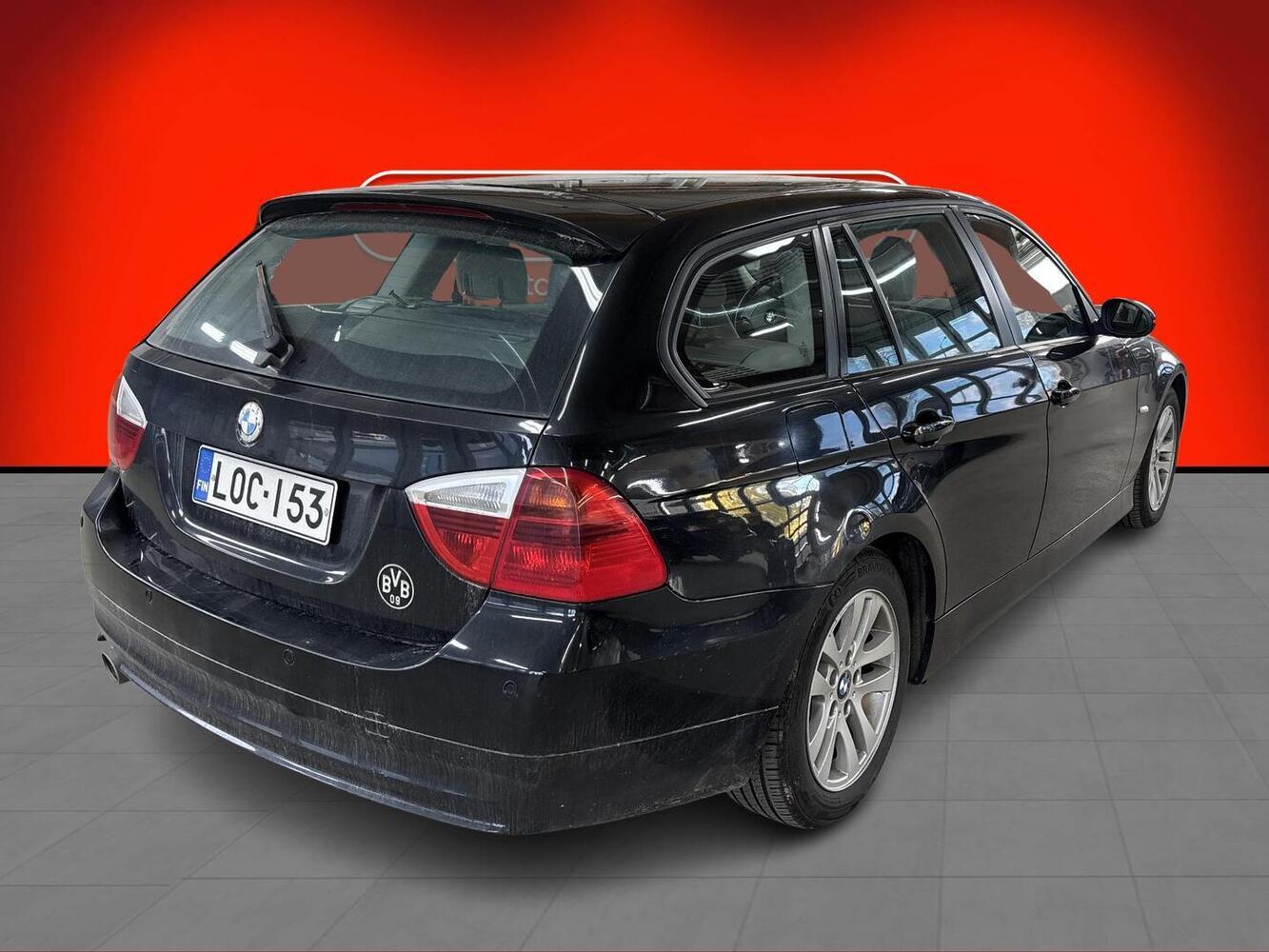 BMW 320 vaihtoauto