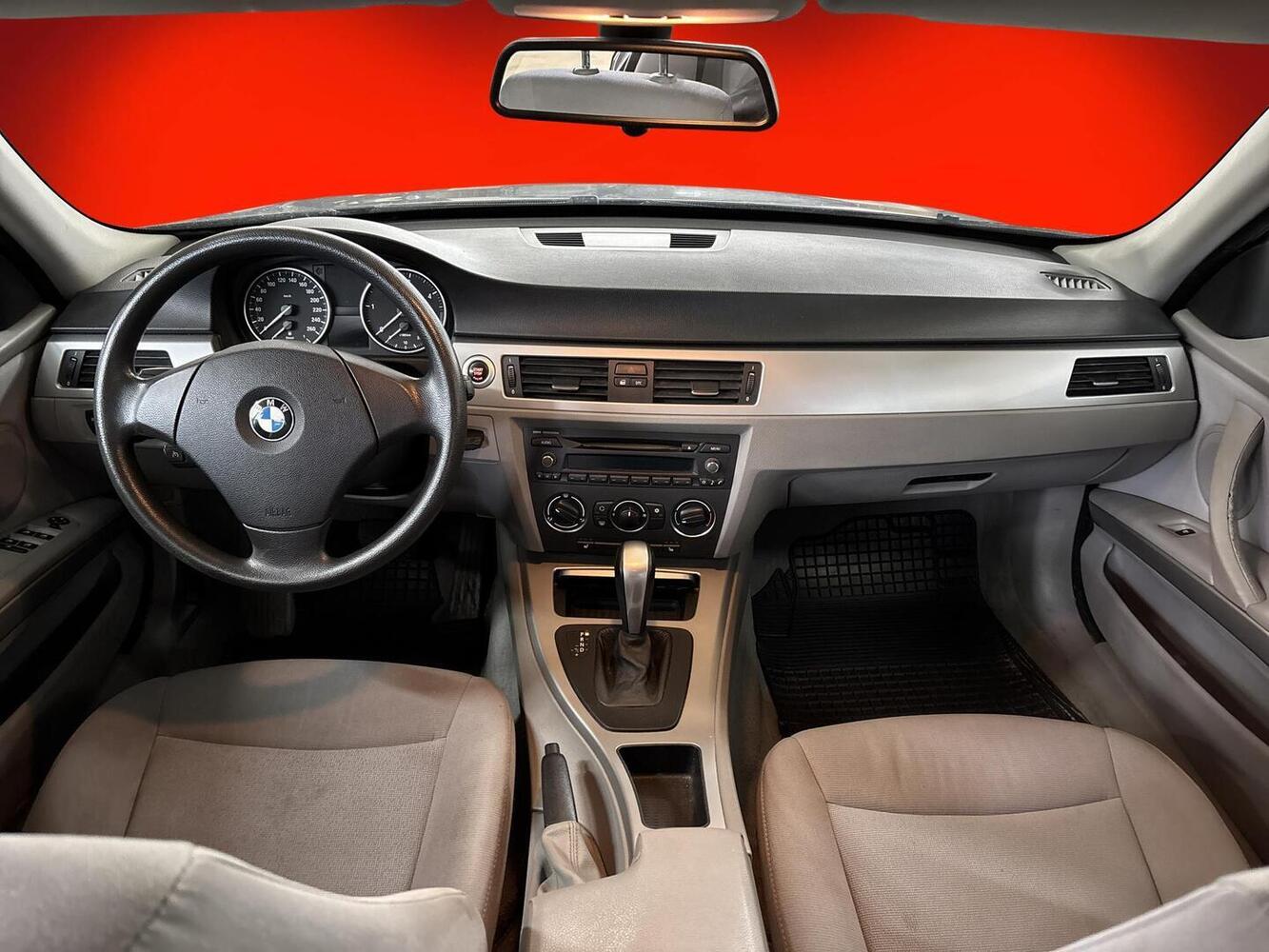 BMW 320 vaihtoauto