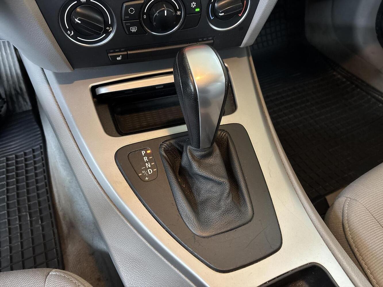 BMW 320 vaihtoauto