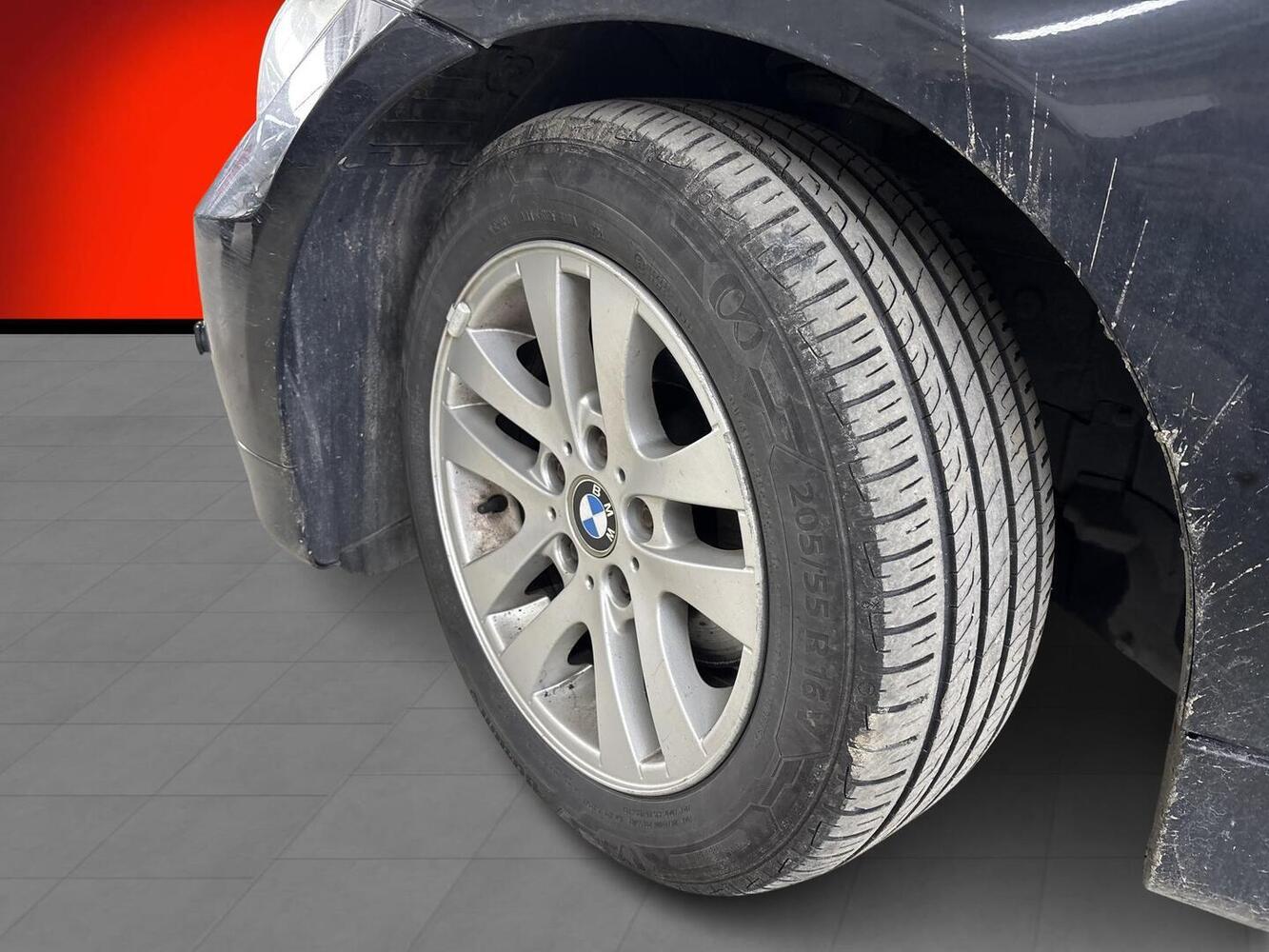 BMW 320 vaihtoauto