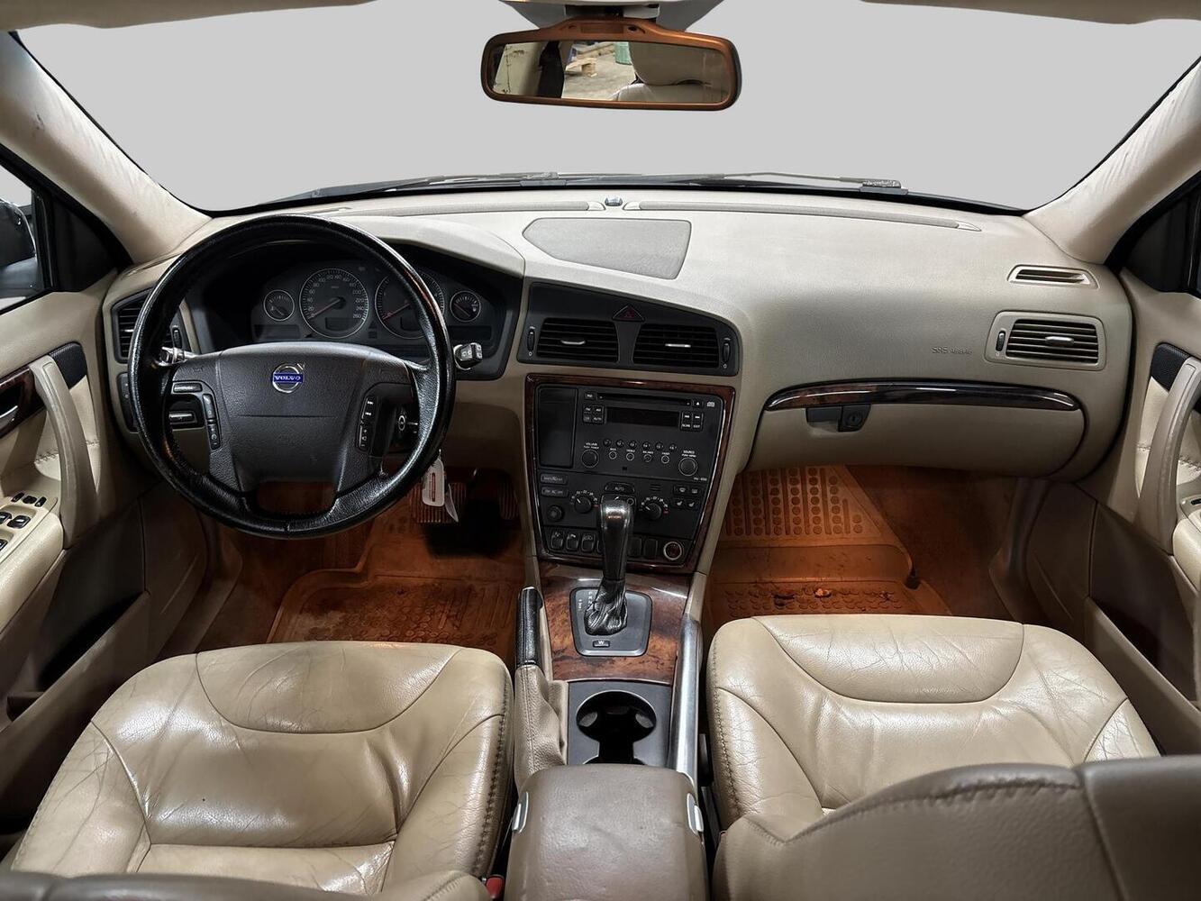 Volvo XC70 vaihtoauto