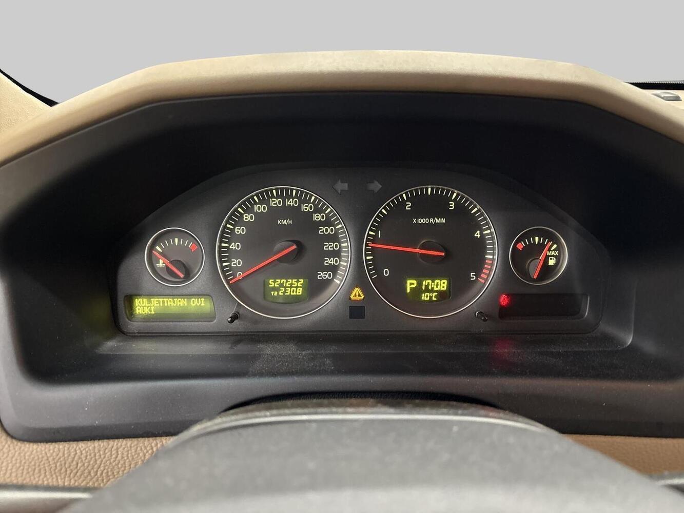 Volvo XC70 vaihtoauto
