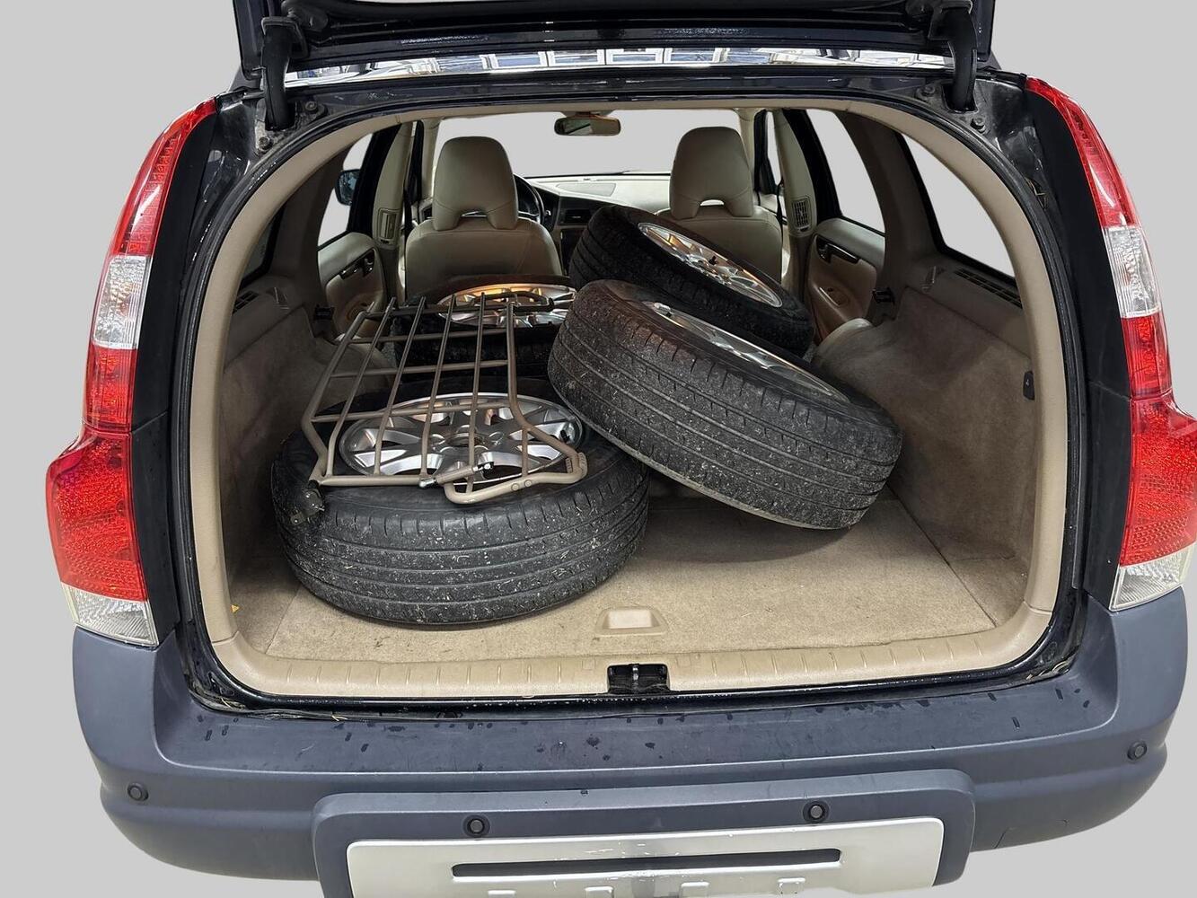 Volvo XC70 vaihtoauto
