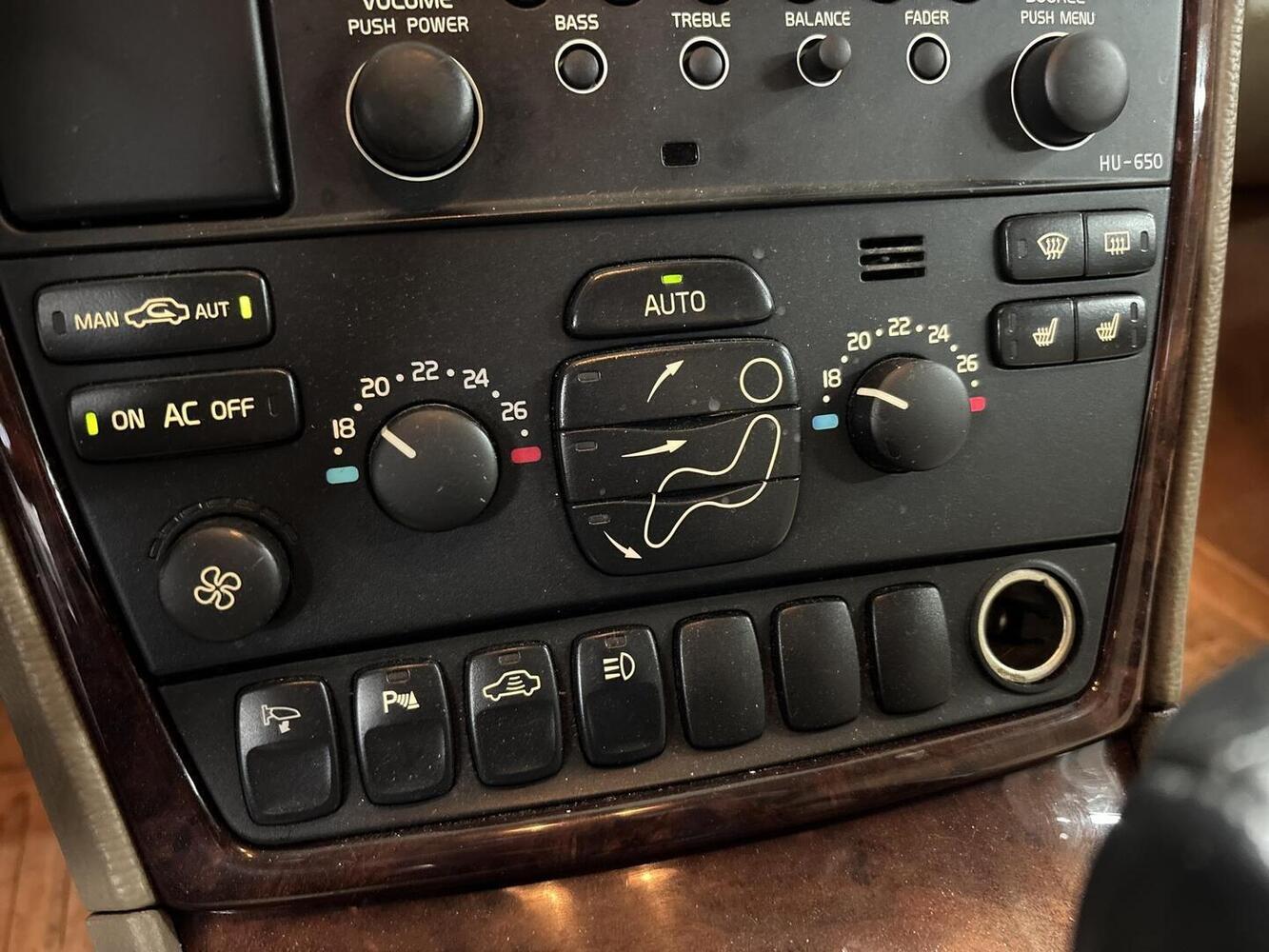 Volvo XC70 vaihtoauto
