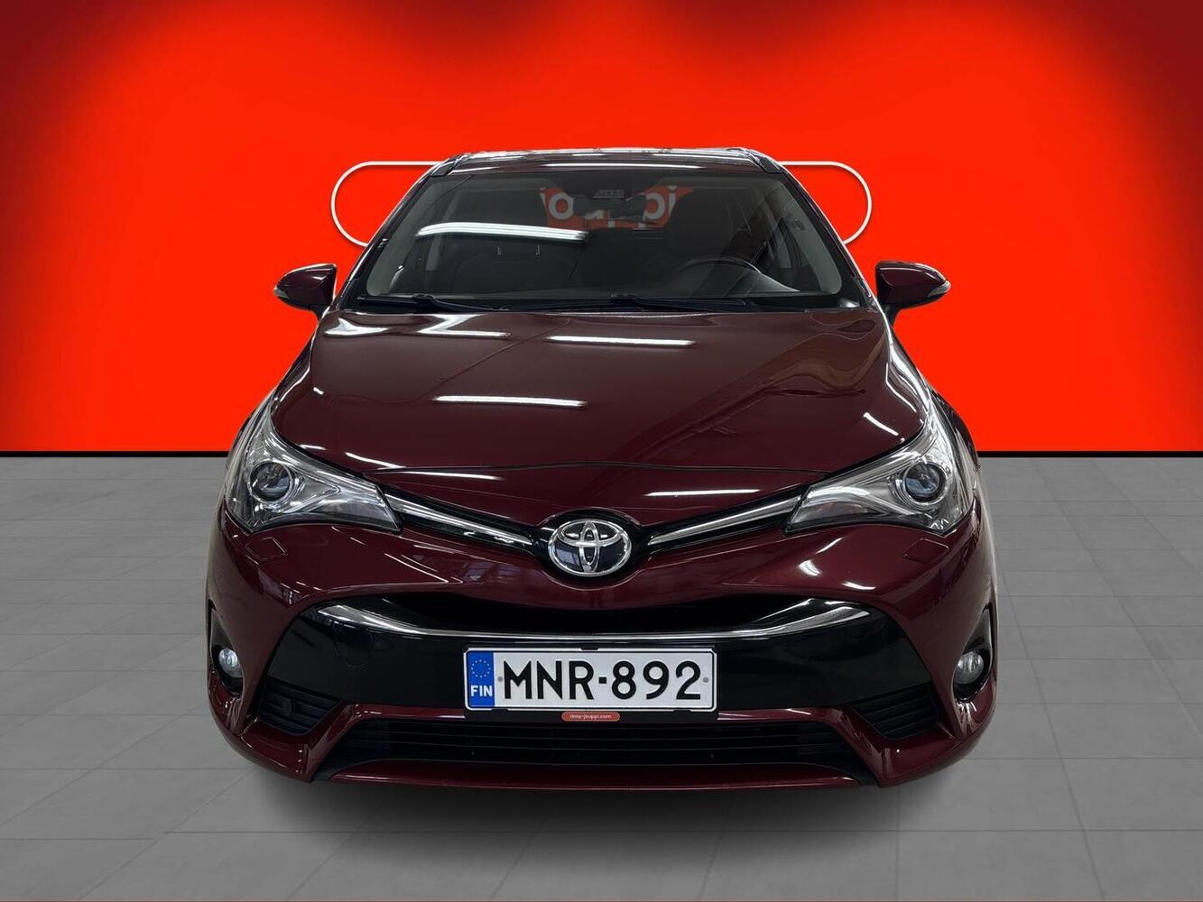 Toyota Avensis vaihtoauto