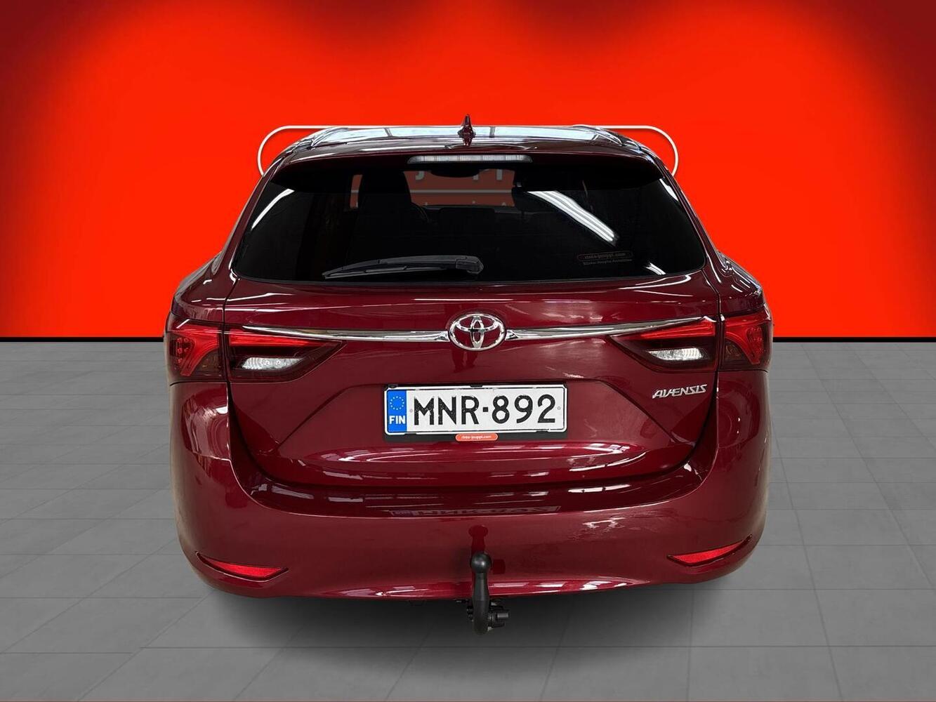 Toyota Avensis vaihtoauto