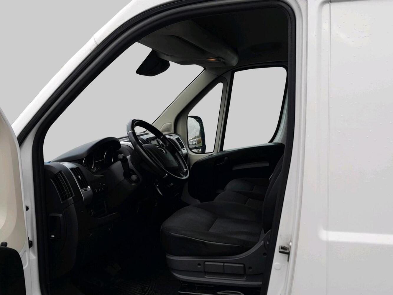 Opel Movano vaihtoauto