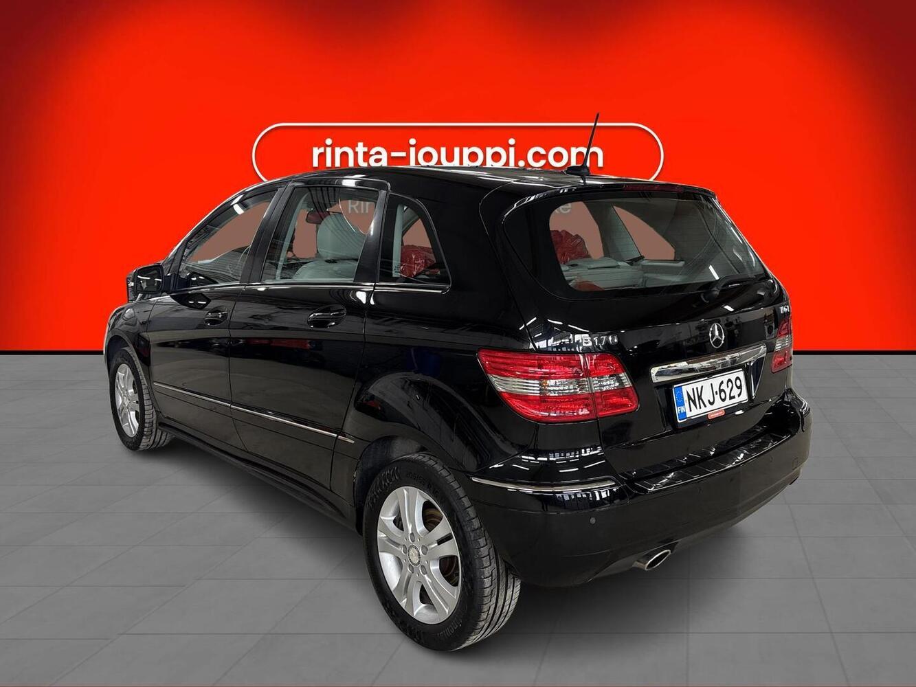 Mercedes-Benz B vaihtoauto