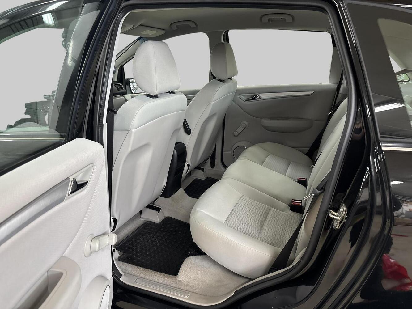 Mercedes-Benz B vaihtoauto