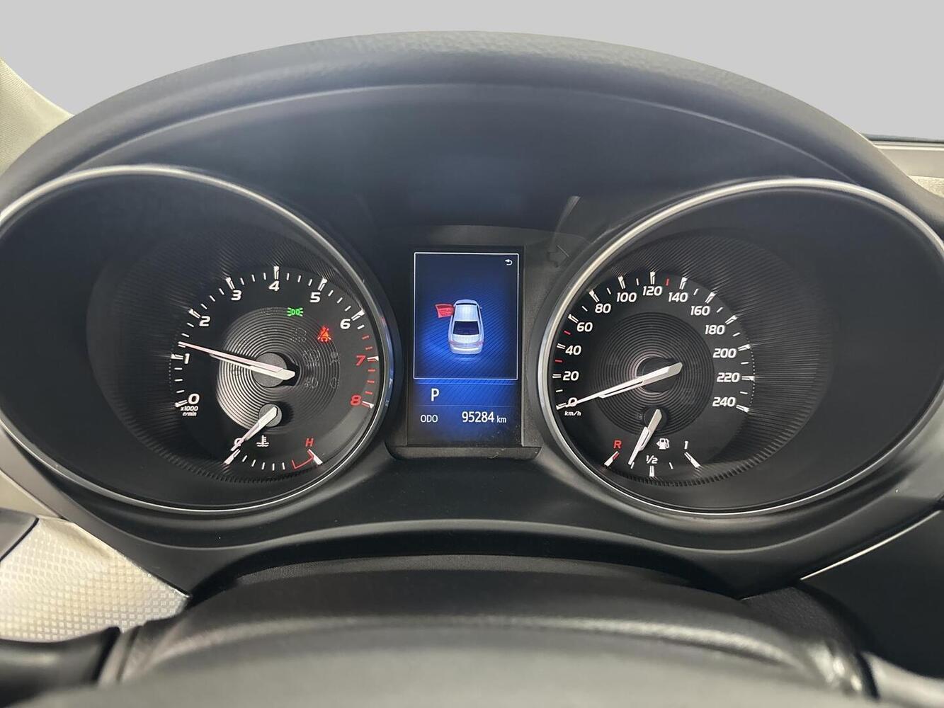 Toyota Avensis vaihtoauto