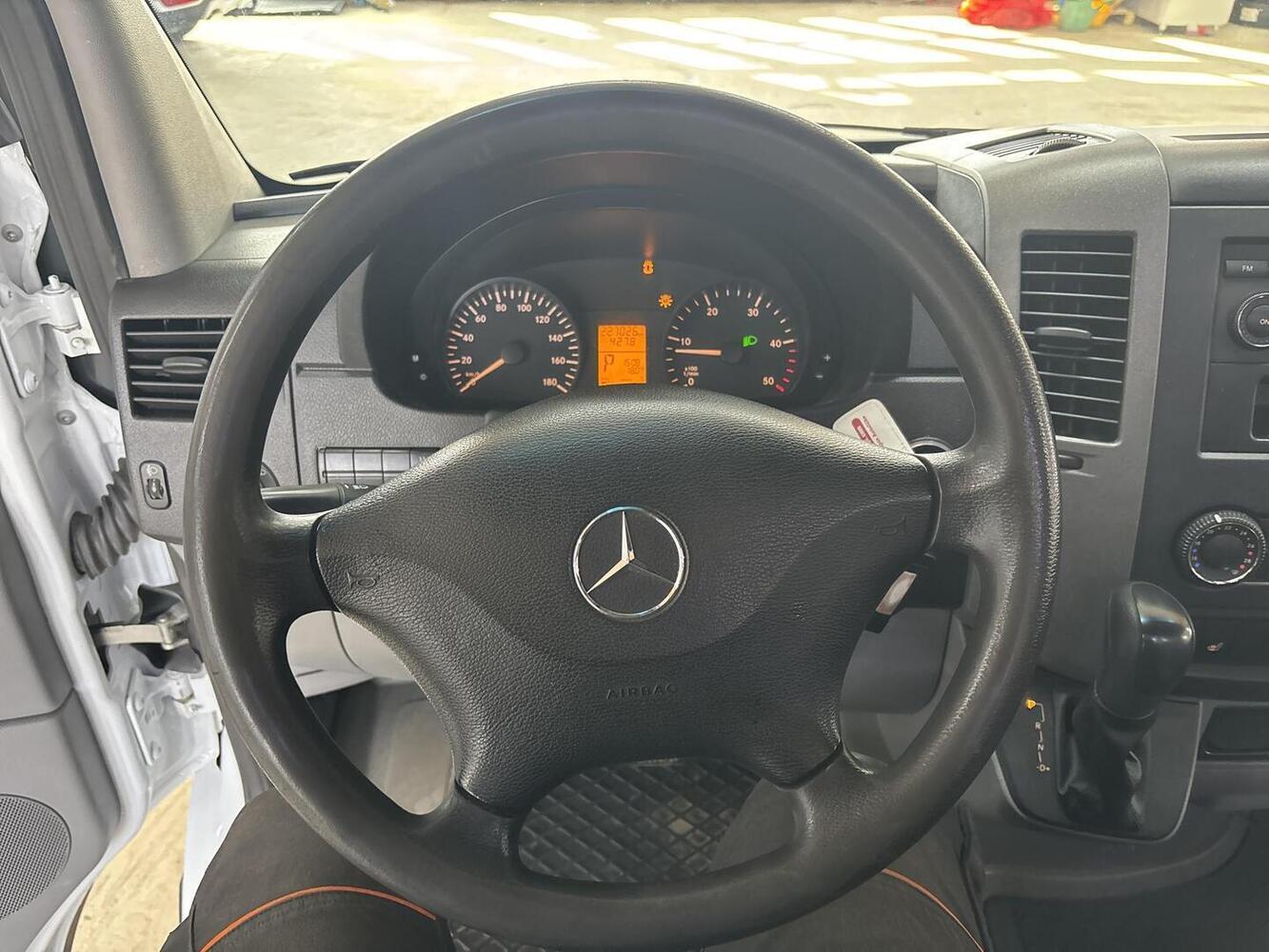 Mercedes-Benz Sprinter vaihtoauto