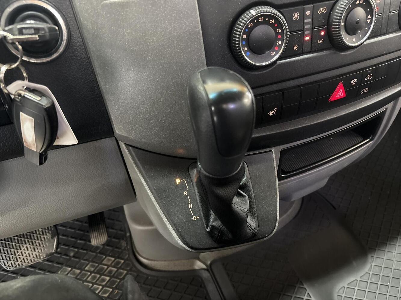 Mercedes-Benz Sprinter vaihtoauto