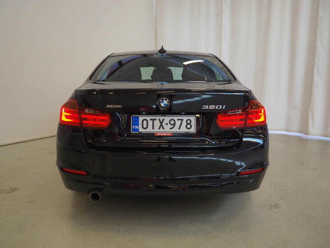 BMW 320 vaihtoauto