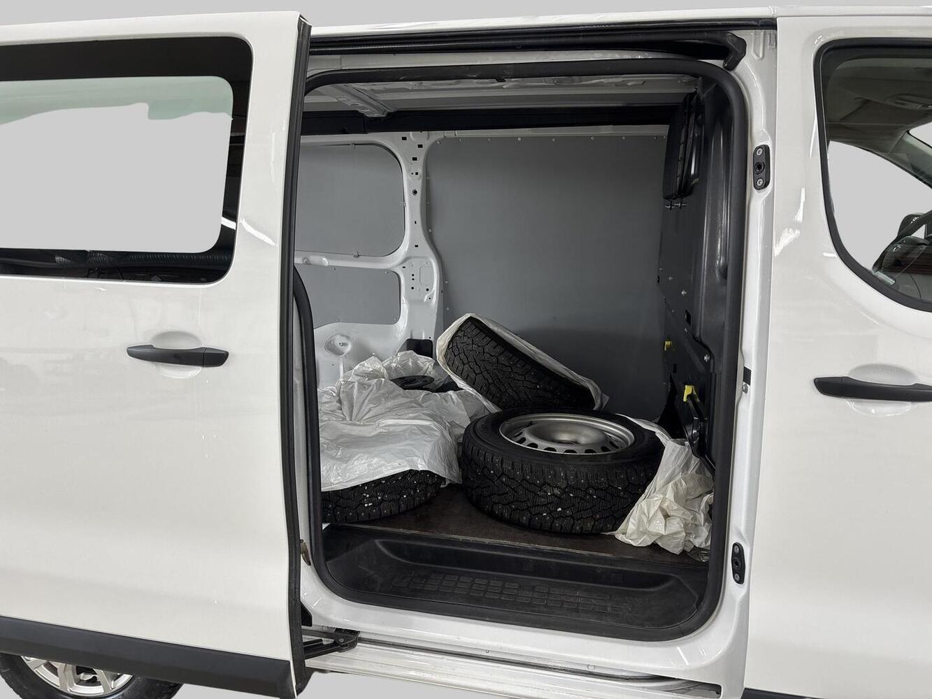 Opel Vivaro vaihtoauto