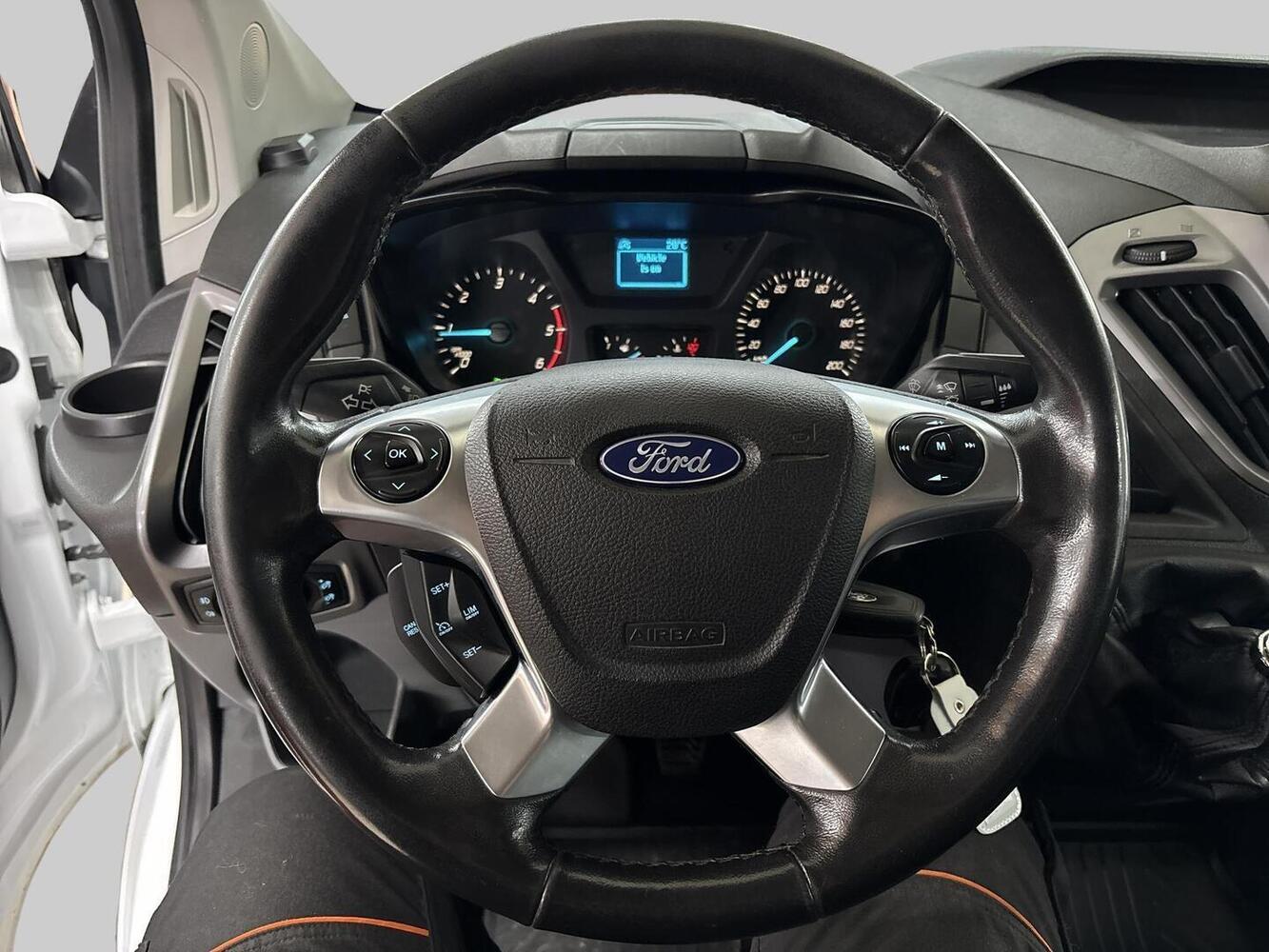 Ford Transit Custom vaihtoauto