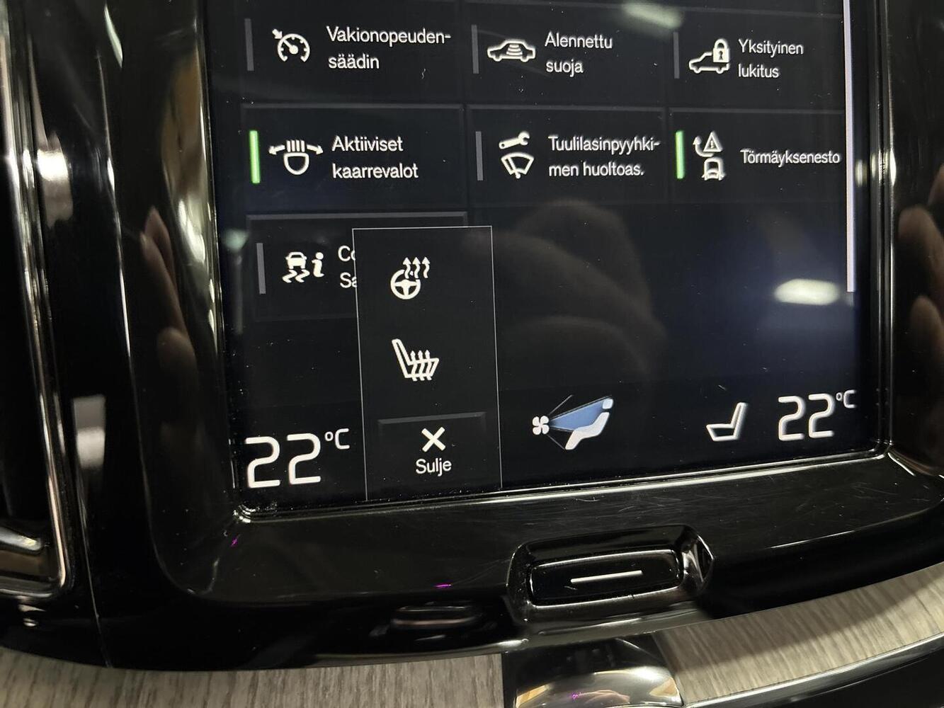Volvo XC60 vaihtoauto