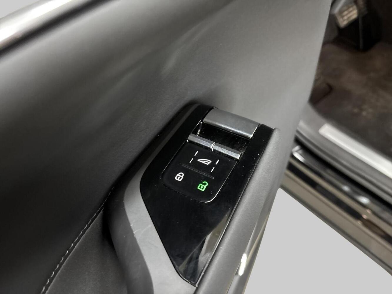Volvo EX90 vaihtoauto