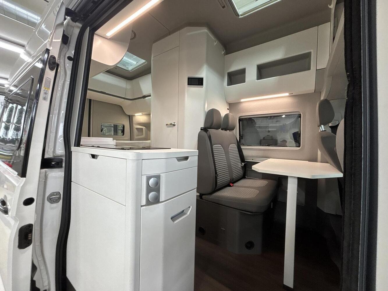 Volkswagen Grand California vaihtoauto