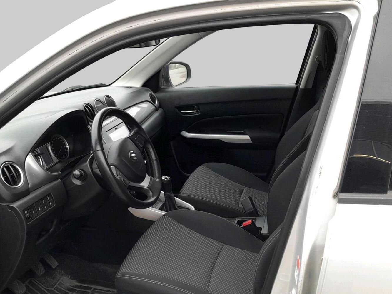 Suzuki Vitara vaihtoauto