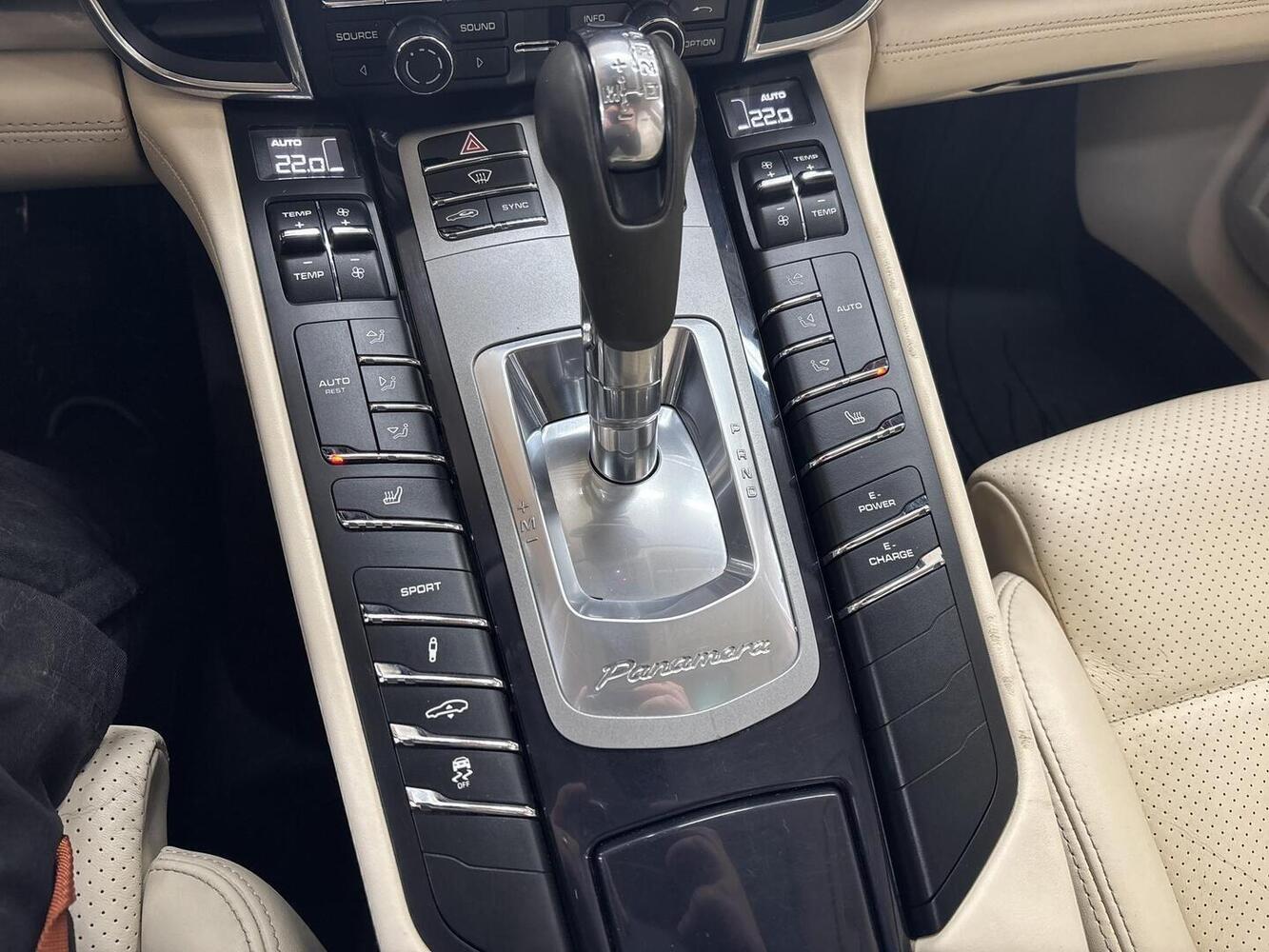 Porsche Panamera vaihtoauto