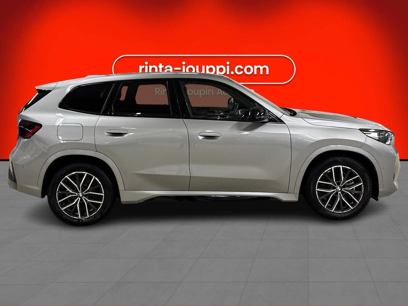 BMW iX1 vaihtoauto