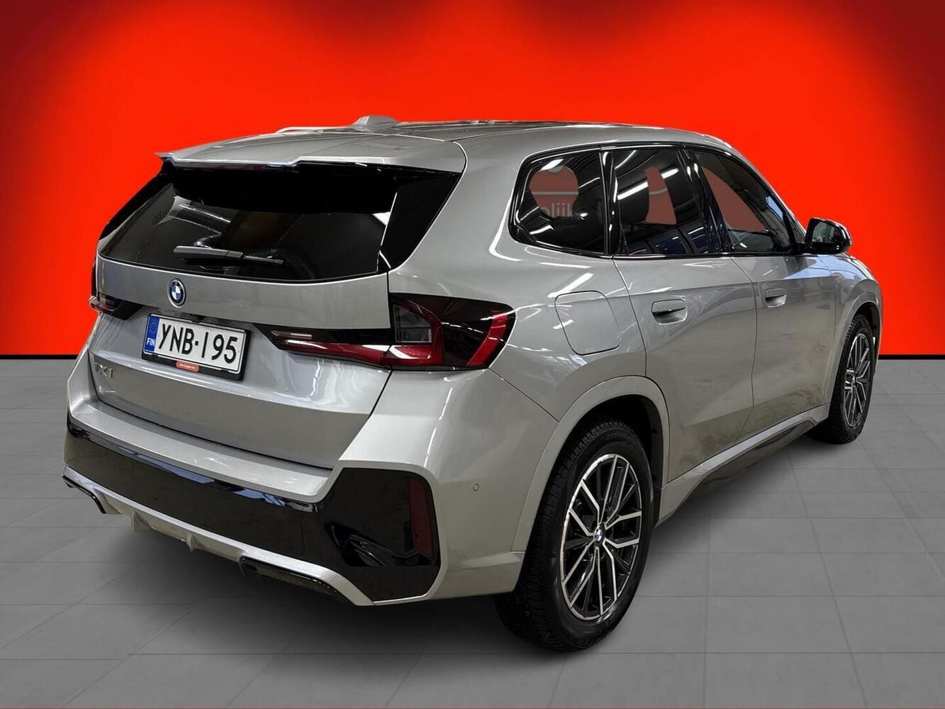 BMW iX1 vaihtoauto
