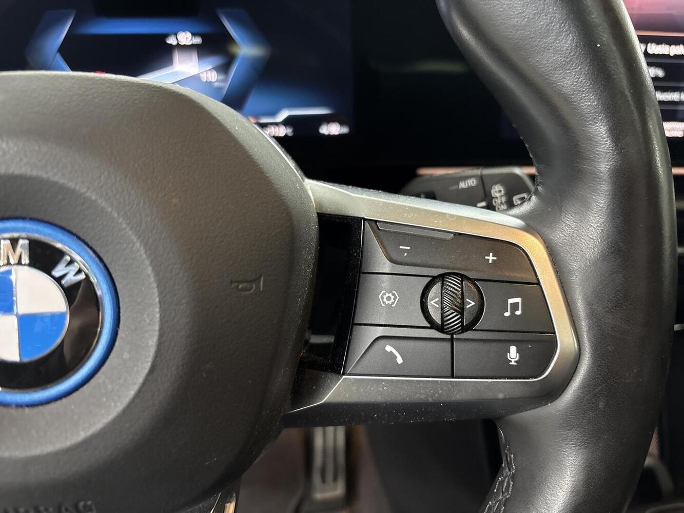 BMW iX1 vaihtoauto