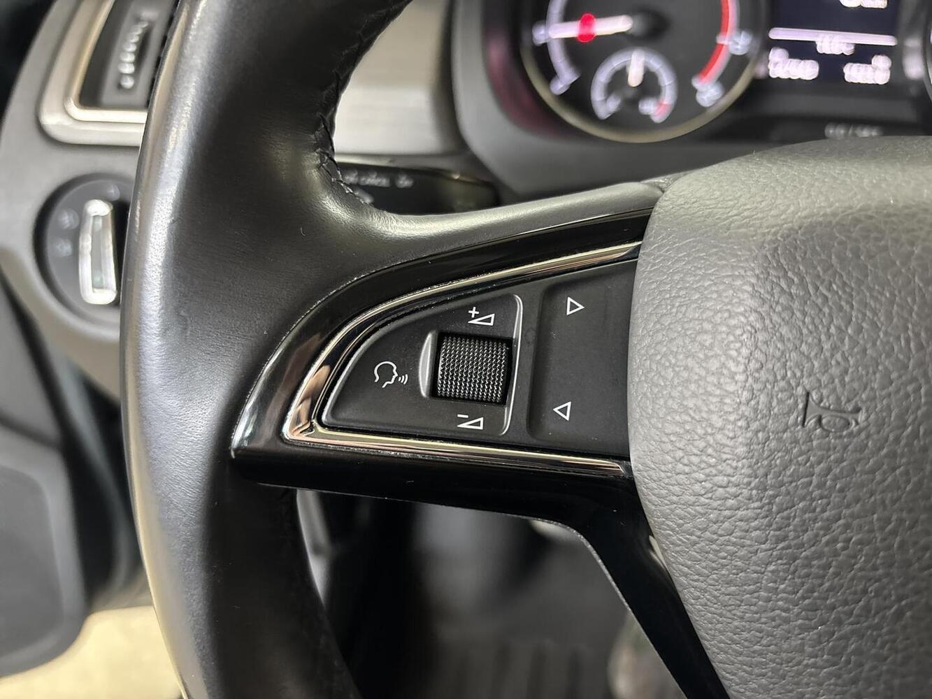 Skoda Rapid vaihtoauto