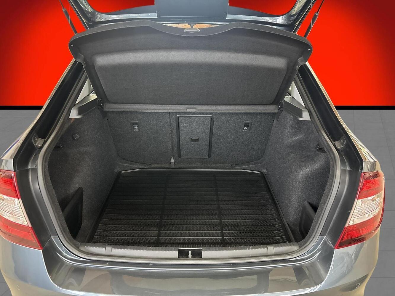 Skoda Rapid vaihtoauto