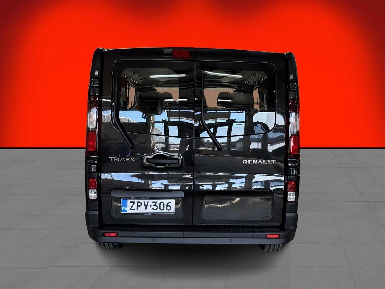 Renault Trafic Combi vaihtoauto